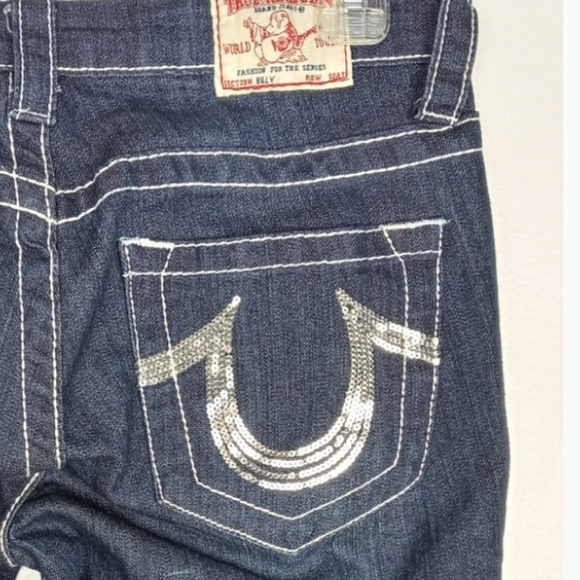 true religion jeans back pocket